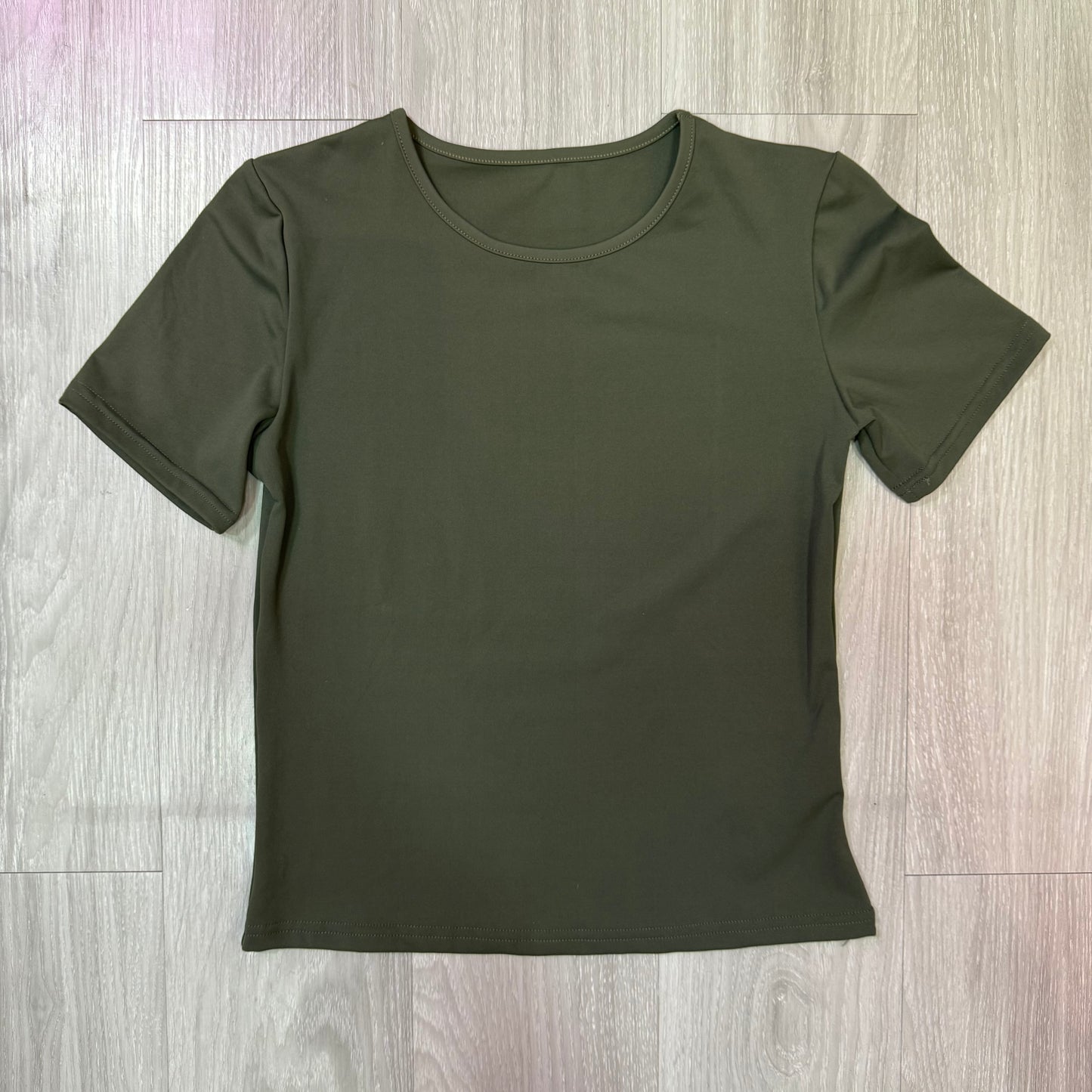 Polera suplex ajustada