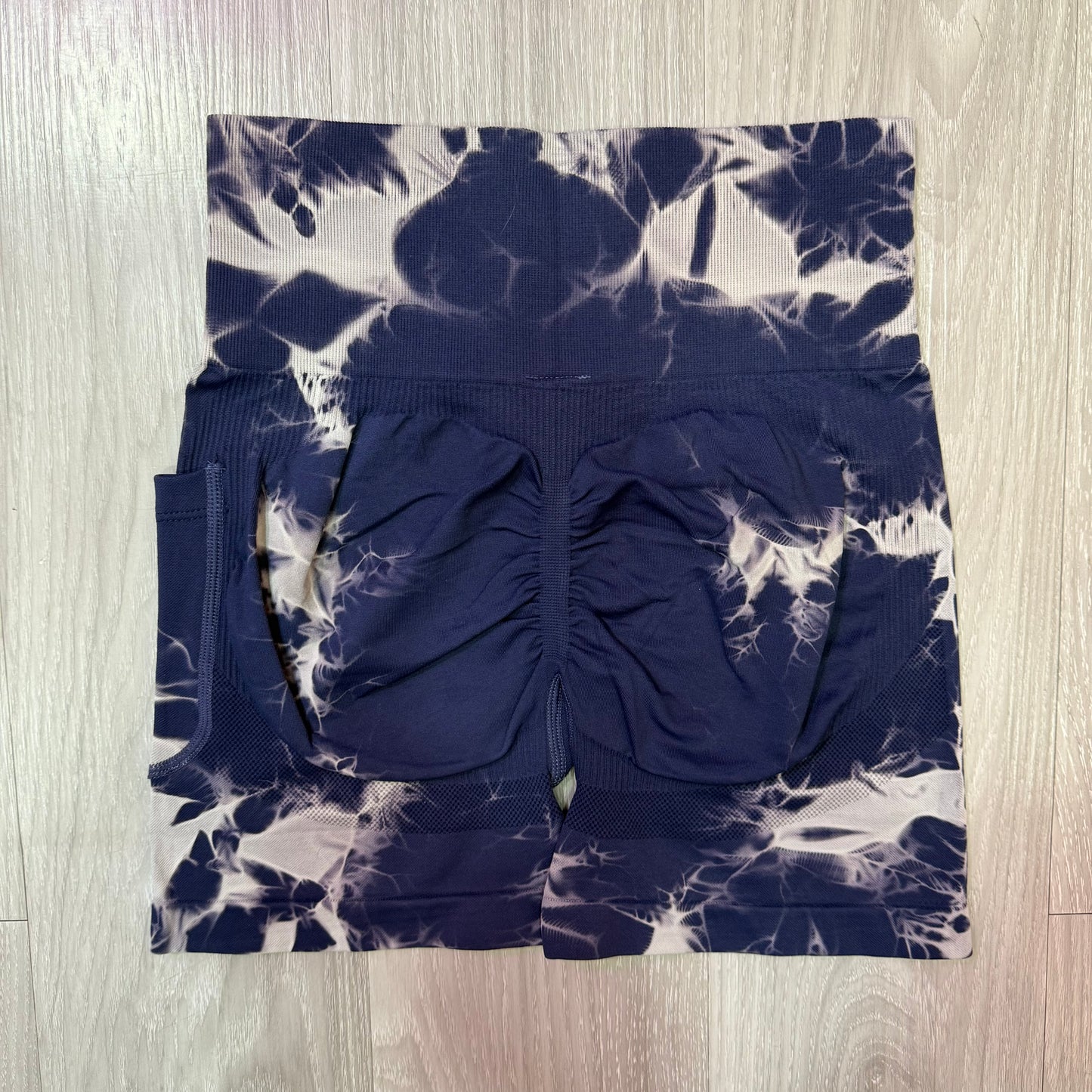 Short tiedye push up