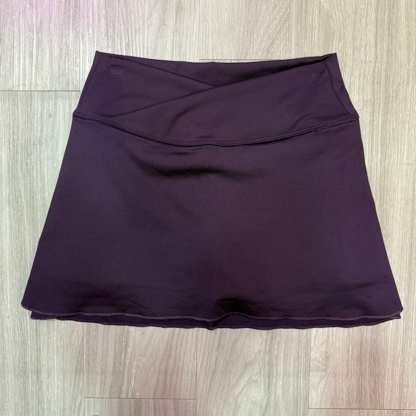 Falda short pretina cruzada