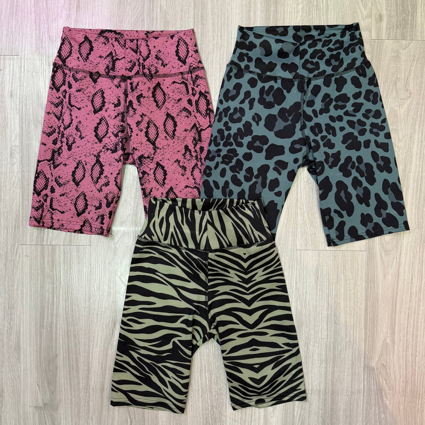 Short biker suplex talla M