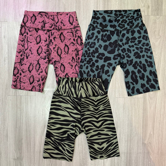 Short biker suplex talla M